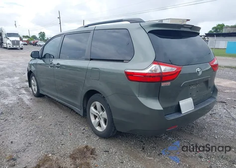 2018 Toyota Sienna Le 8 Passenger из США, поврежденный, VIN 5TDKZ3DCXJS957822